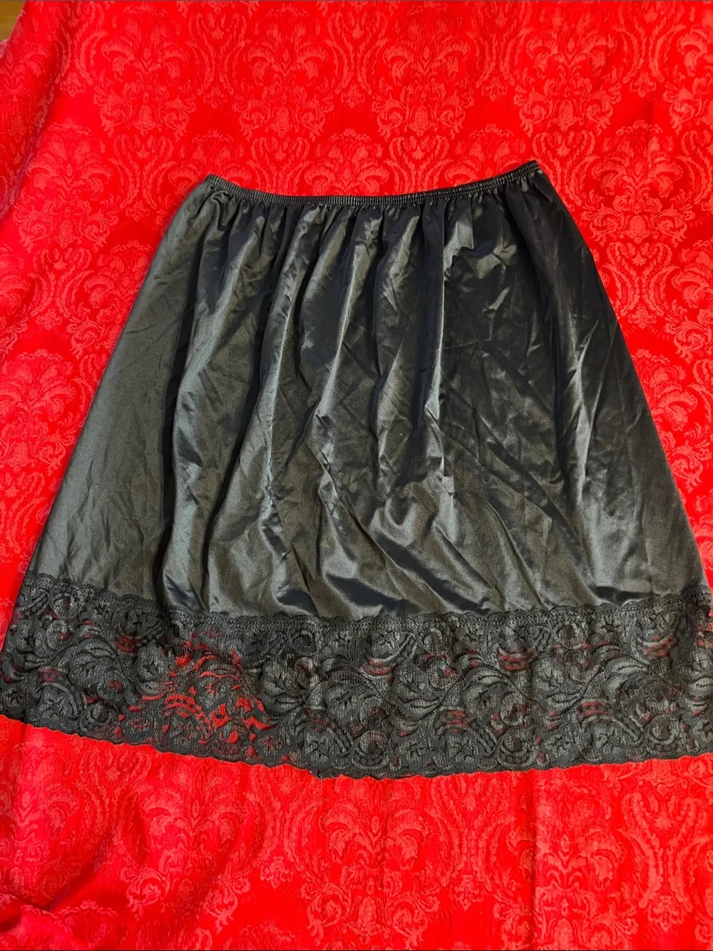 Vanity Fair Black Half Slip Women's XL Lace Hem Nylon Made in USA Style 11-752 - Picture 4 of 7